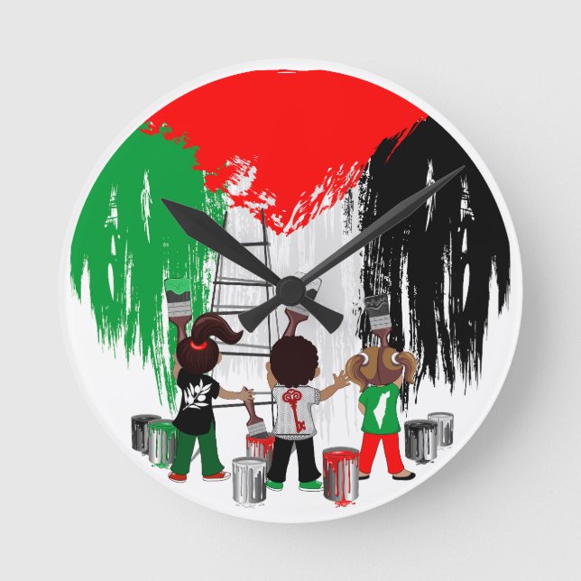 Barn från Gaza målar Palestinas flagga  Rund Klocka (Framsida)