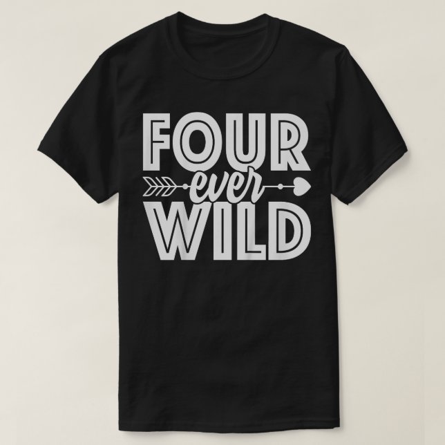 Barn fyra gånger om Vilden 4e födelsedagen 4 år ga T Shirt (Design framsida)
