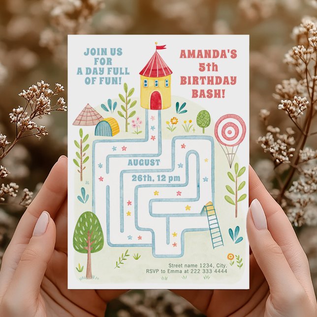 Barn i lekplatsens inre födelsedag inbjudningar (Skapare uppladdad)