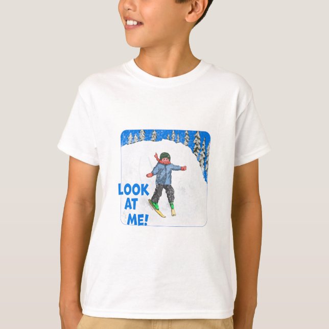 Barn lär sig att skidåka, titta på mig! t shirt (Framsida)