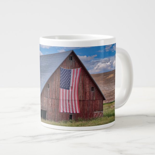 Barn med amerikansk Flagga| Colfax, Washington Jumbo Mugg (Framsida höger)