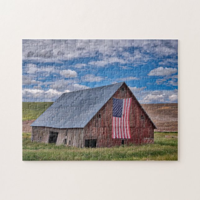 Barn med amerikansk Flagga| Colfax, Washington Pussel (Horisontell)