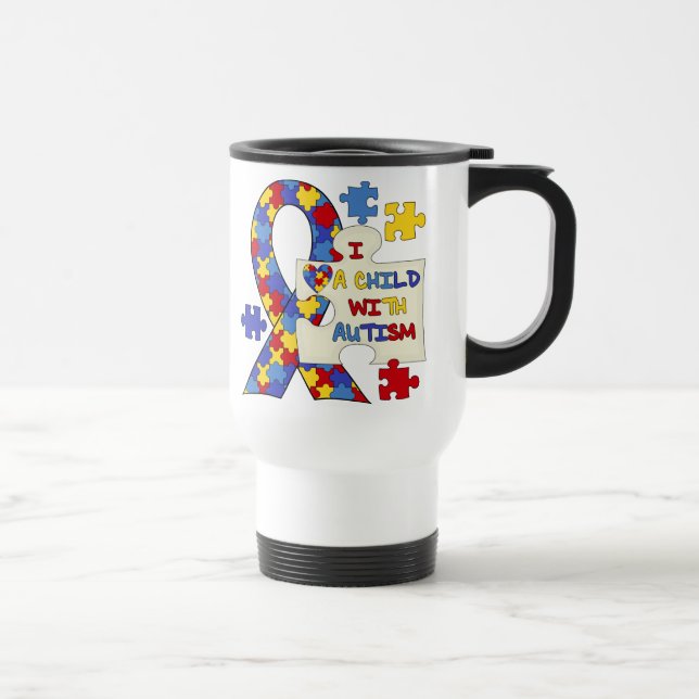 Barn med Autismmedvetenhetbandet Resemugg (Höger)