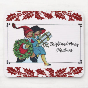 BARN MED CHRISTMAS GIFTS OCH RED BLOMMIGT MUSMATTA
