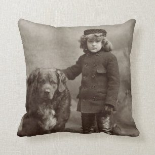 Barn med hunden, C1885 Kudde
