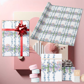 Barn Mjuk Pastel Blue Blooms Oval Blommigt Födelse Presentpapper