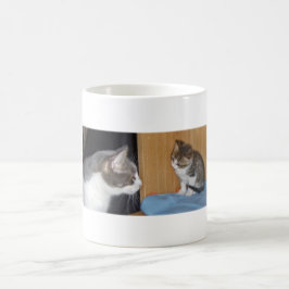 Barn och det gammalt kaffemugg