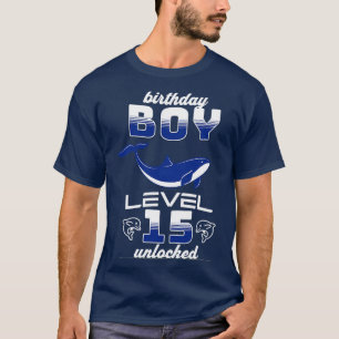 Barn på födelsedagssnivå 15 olåsta delfiner i älsk t shirt