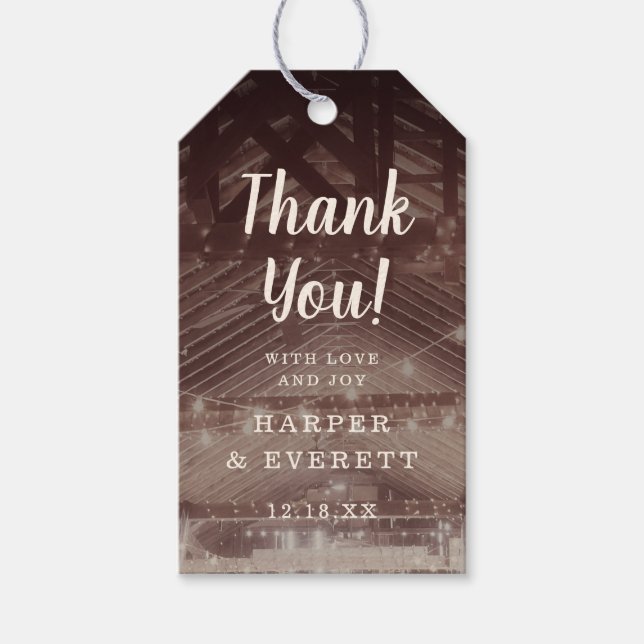 Barn Rafters med String Ljus Bröllop Tack Presentetikett (Framsidan)