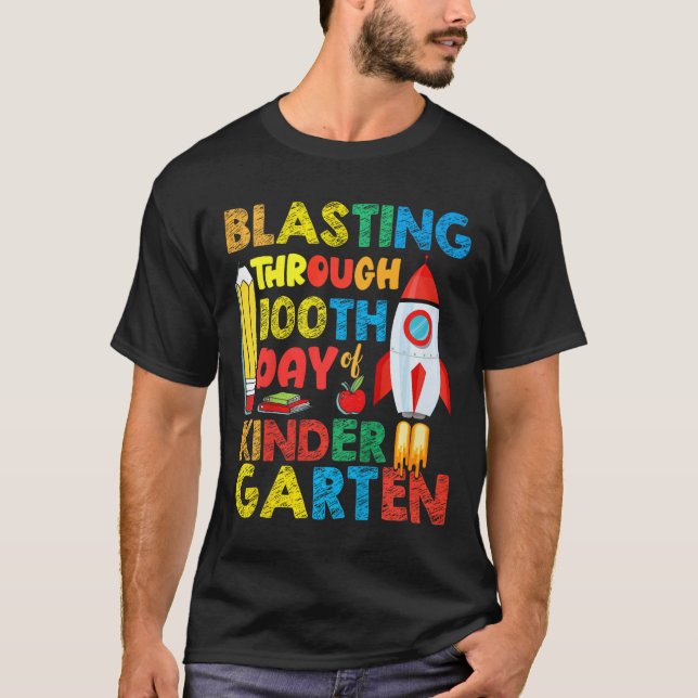 Barn som blast genom 100-dagen Kindergarten Bo T Shirt (Framsida)