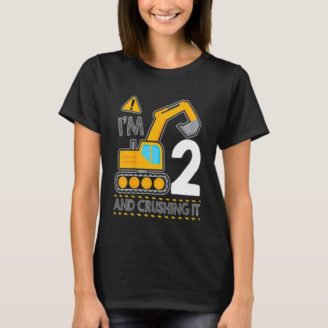 Barn som bygger Lastbil 2:a födelsedagen I är 2 oc T Shirt (Framsida)
