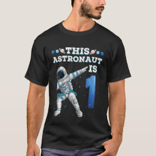 Barn som dobbar astronaut 1 år gammal födelsedagsp t shirt