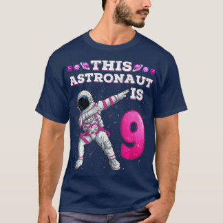 Barn som doftar astronaut 9 år gammal Birthday Gir T Shirt