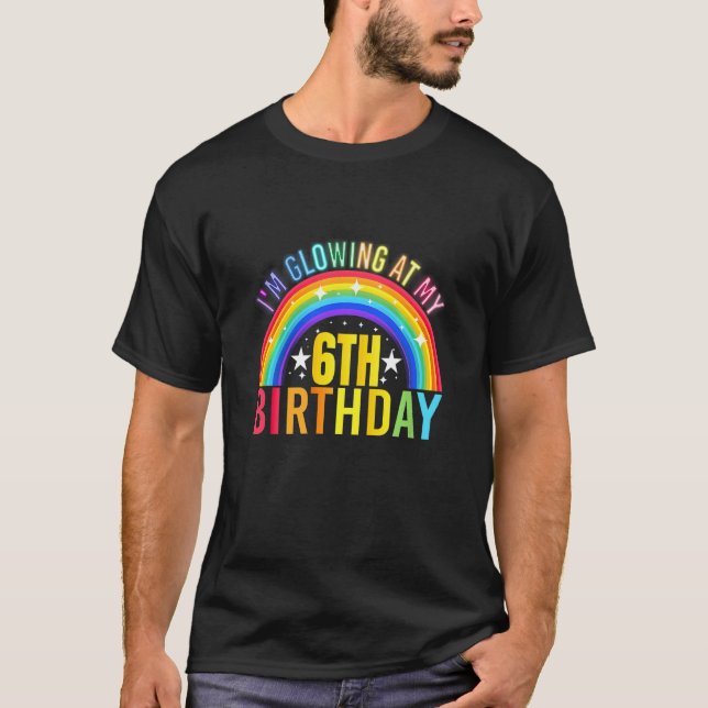 Barn som jag åker på min 6e-Födelsedagsfest 6 år T Shirt (Framsida)
