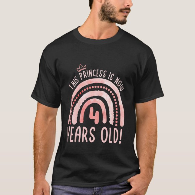 Barn som prinsessan är 4 år gammal 4e födelsedagen t shirt (Framsida)