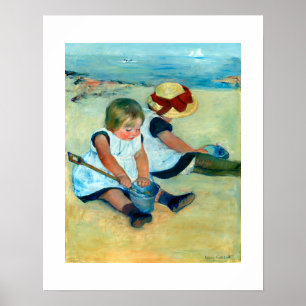 Barn som spelar på stranden av Mary Cassatt Poster