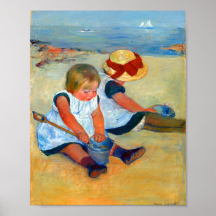 Barn som spelar på stranden av Mary Cassatt Poster