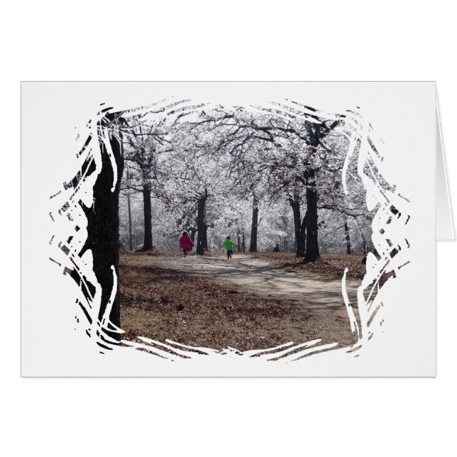 Barn som spelar på vinter hälsningskort (Framsidan Horizontal)