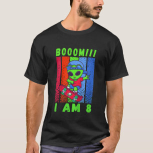 Barn som spelar ut Skateboard-födelsedag 8 år gaml T Shirt