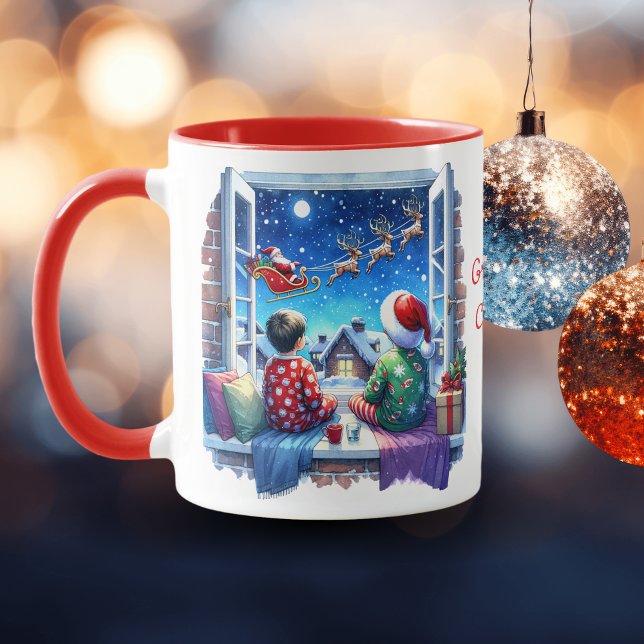 Barn som tittar på Santa's Sleigh-Personligen Mugg (Skapare uppladdad)