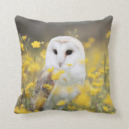 Barn Uggla i Meadow Dekorativ kudde
