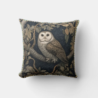 Barn Uggla i Night Forest William Morris Stil Kudde