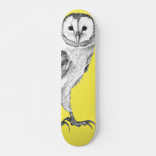 Barn Uggla - Teckning i Skateboard i svart penna