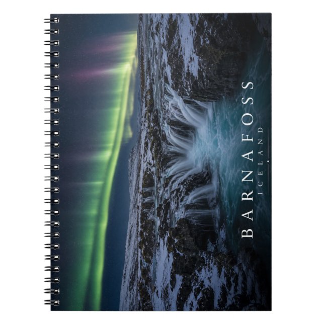 Barnafoss vattenfall under Aurora norrsken Anteckningsbok (Framsidan)