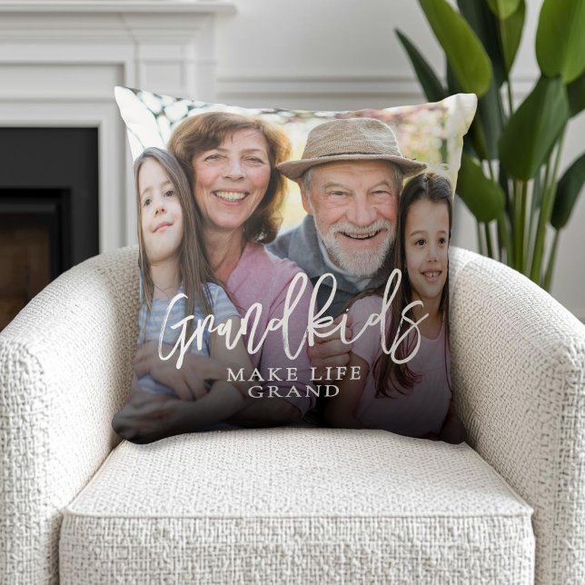 Barnbarn Gör Livet Stort Foto Kudde (Grandkids Make Life Grand Photo Throw Pillow )