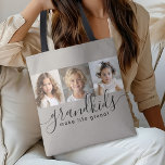 Barnbarn Make Life Grand 3 Photo Collage Tygkasse<br><div class="desc">Den här personligen till väskan är en tankfull gåva till mor- och farföräldrar och innehåller en 3-fotomall som kan anpassas till barnbarnbarnens foton. En kombination av modernt handskript i kombination med ett modernt sans serif-teckensnitt visar "barnbarn gör livet stort!" Bakgrunden är en neutralt taupe beige som har en mysigt vibe....</div>