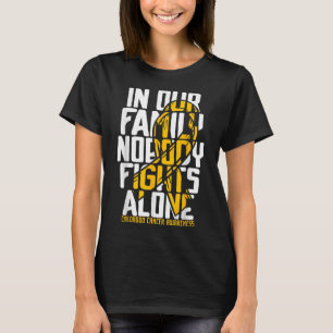 Barncancerstöd Familjeframställning vid barncancer T Shirt