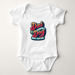 Barnets bodysuit med en rolig inskription t shirt