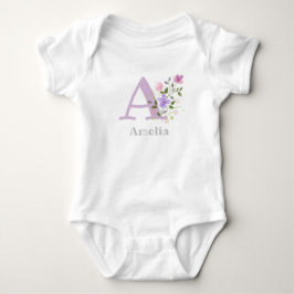 Barnets namn och initial med blommor t shirt