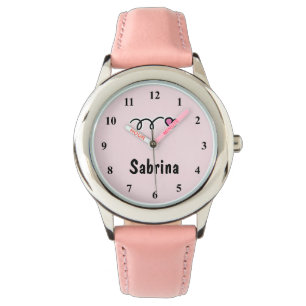 Barnklockor med rosa hjärta och namn av barnet armbandsur
