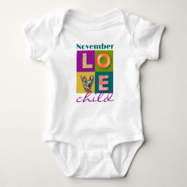 Barnkroppsdräkt i november KÄRLEK, en biet Baby Bo T Shirt