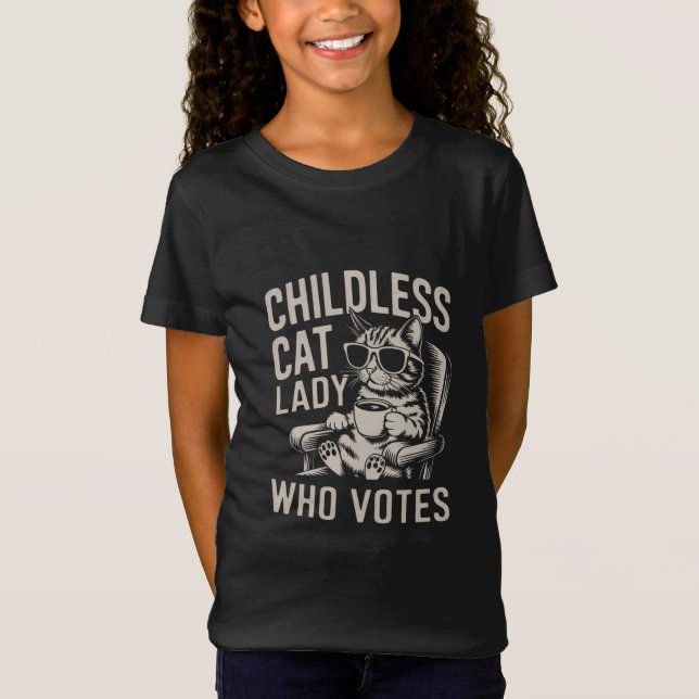 Barnlös Kattdam 2024 Valrösta Kamala T Shirt (Framsida)