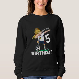 Barns födelsedag-fotboll 5 år gammal fotbollsdab d t shirt