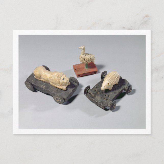 Barns leksak: en hedgehog, en lejon och en duva, S Vykort (Framsida)