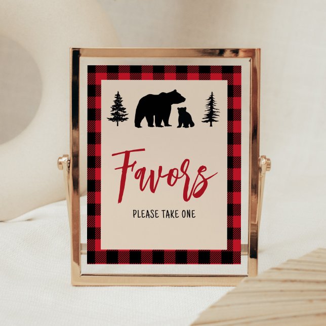 Barnskor i handduksbältet i Unge Poster (Bear Cub Plaid Lumberjack Baby Shower Favors Sign)