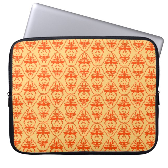 Baroque Damask #9 @ Sonoletre Laptop Sleeve (Framsidan)