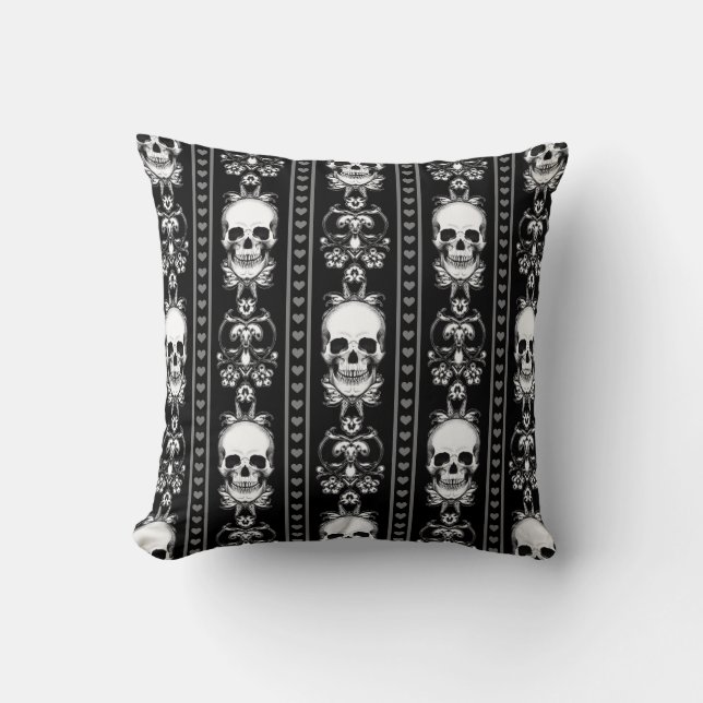 Baroque Gothic Skull Rand Kudde (Framsida)