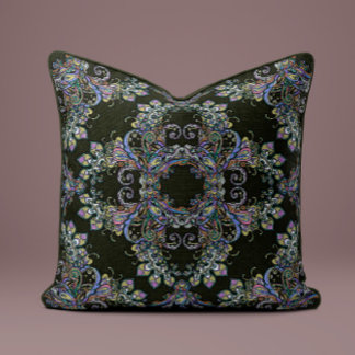 Baroque Splendor Pillow i Mörk Olive Kudde