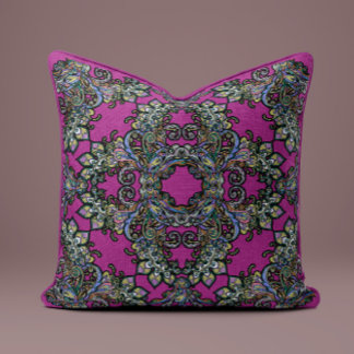 Baroque Splendor Pillow in Fuchsia Kudde