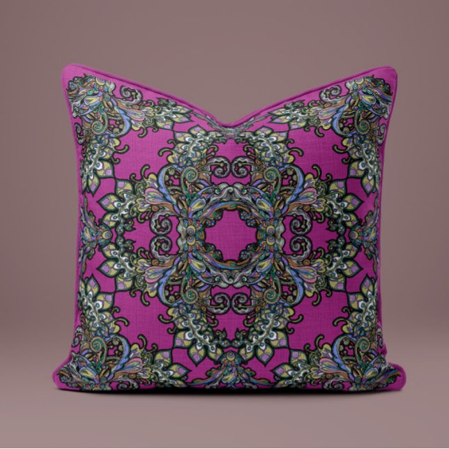 Baroque Splendor Pillow in Fuchsia Kudde (Skapare uppladdad)