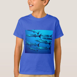 barracuda dyker djupt hav vatten tropisk våg t-shirt