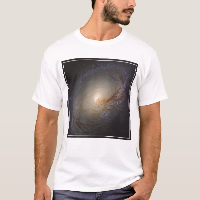 Barred Lenticular Galaxy Ngc 3368 T Shirt (Framsida)