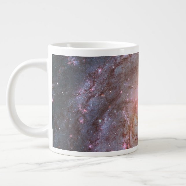 Barred Spiral Galaxy Messier 83. Jumbo Mugg (Vänster)