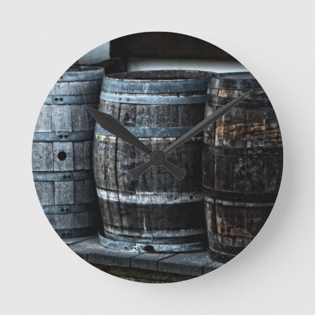 Barrel Wall Clock Rund Klocka (Framsida)