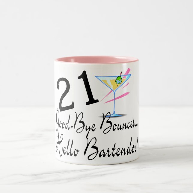 Bartender för 21 goodbye utkastarehejer Två-Tonad mugg (Center)
