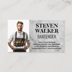 Bartender med Beer Flaskor Tidsbeställning Kort